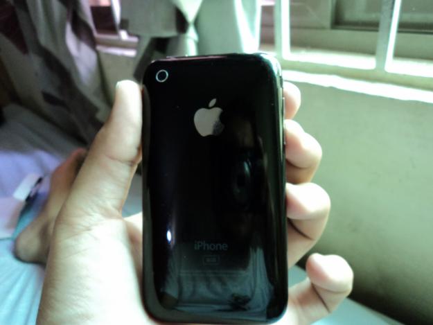 New...iPhone 3G 8GB large image 0
