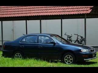 Toyota Corona SE Saloon model 1995 reg 2002 self driven